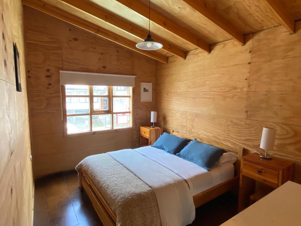 Hostal Palafito Waiwen Castro Bagian luar foto