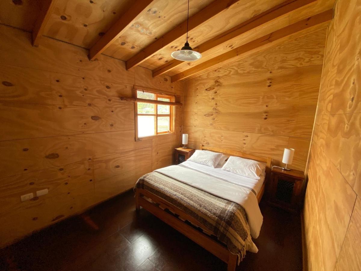 Hostal Palafito Waiwen Castro Bagian luar foto
