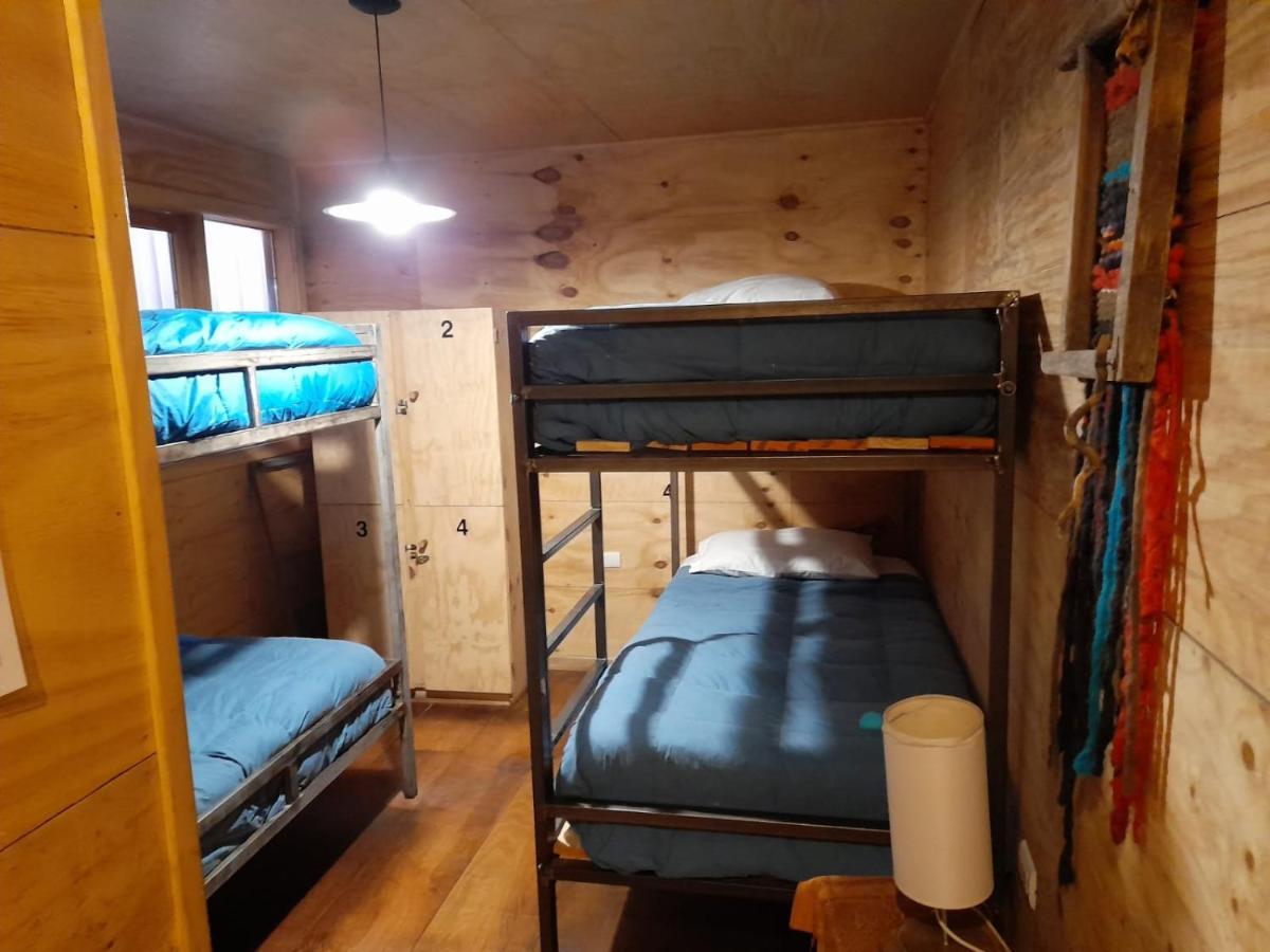 Hostal Palafito Waiwen Castro Bagian luar foto